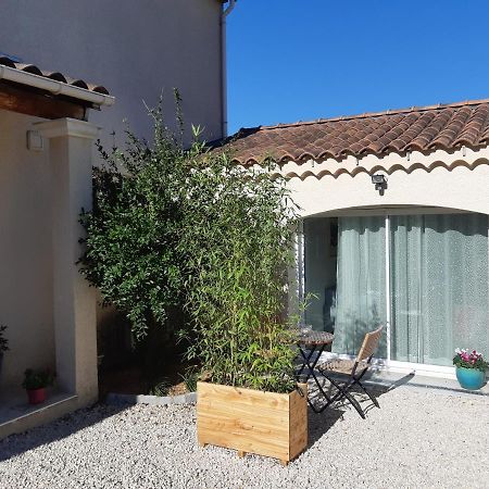 Le Petit Chatillon, Studio Douillet Au Calme En Provence サン・ポール・トロワ・シャトー エクステリア 写真